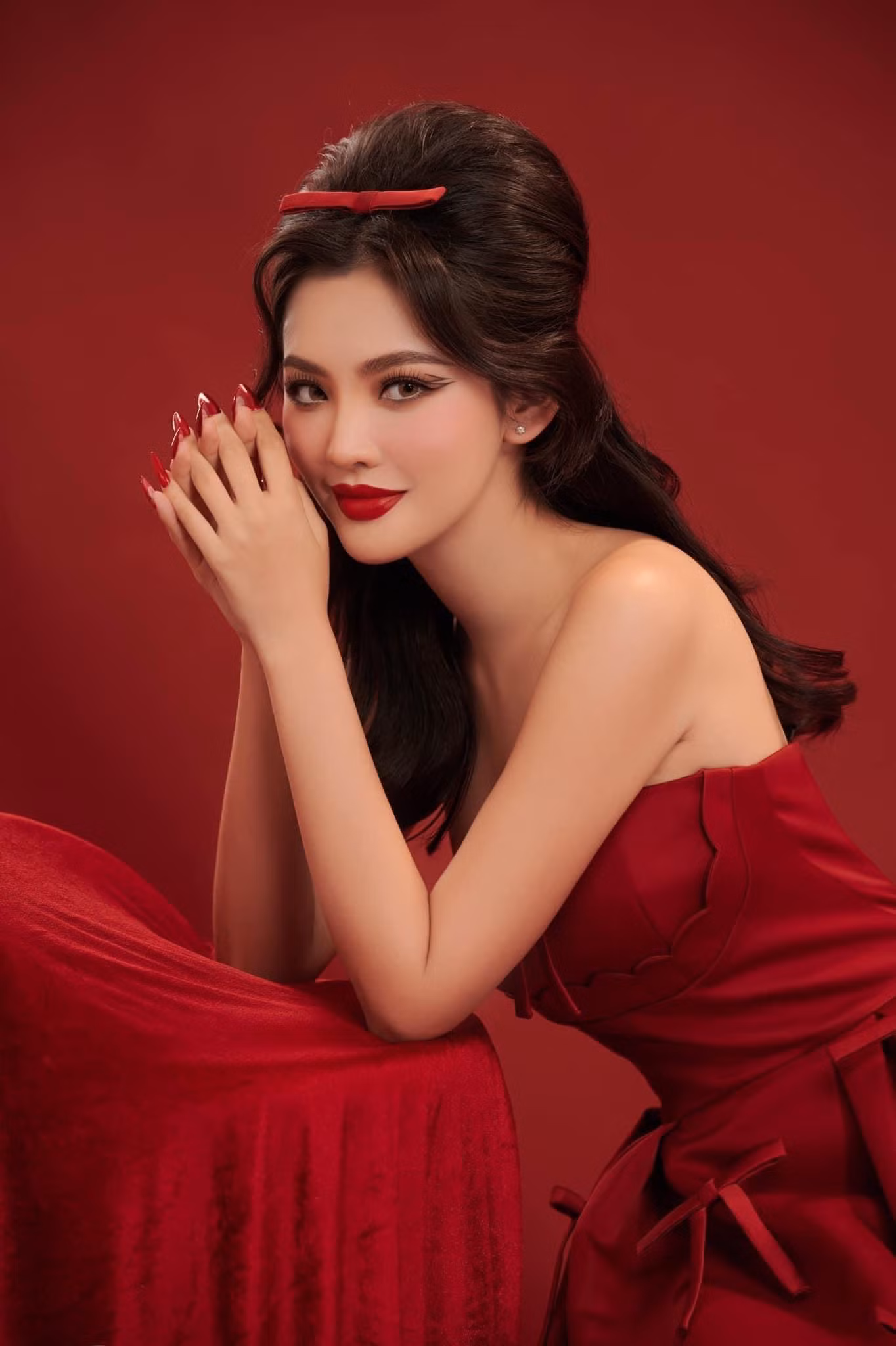 Trần Tuyết Mai.