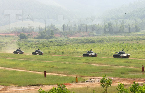 Vận động theo đội hình vào trận địa. Vận động theo đội hình vào trận địa