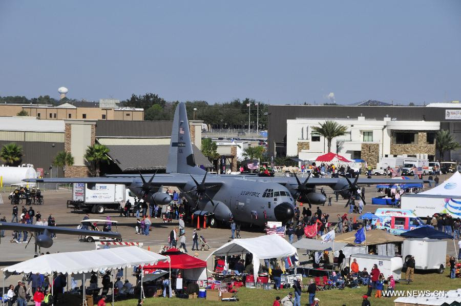 Cuộc triển lãm kéo dài hai ngày tại Houston, bang Texas, Mỹ . Cuộc triển lãm kéo dài hai ngày tại Houston, bang Texas, Mỹ