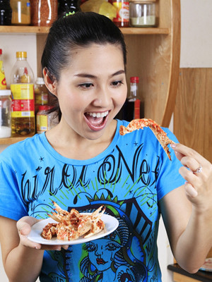 Lê Khánh với quán Ốc Khánh. Lê Khánh với quán Ốc Khánh