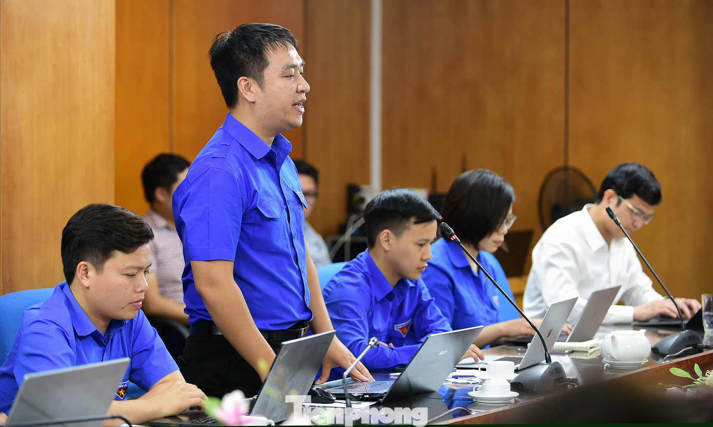 Nhiều ý kiến chia sẻ, đề xuất tại hội nghị. Ảnh: Xuân Tùng Nhiều ý kiến chia sẻ, đề xuất tại hội nghị. Ảnh: Xuân Tùng