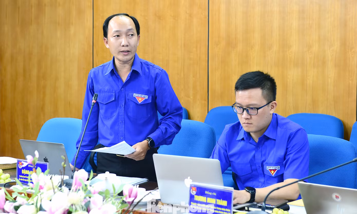 Đại biểu tham gia đóng góp ý kiến tại hội nghị. Ảnh: Xuân Tùng