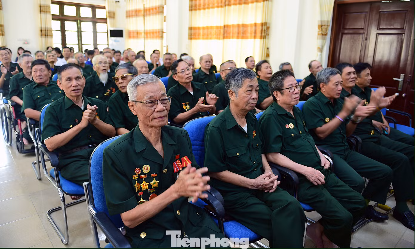 Thương bệnh binh, người có công đang điều trị tại trung tâm. Ảnh: Xuân Tùng Thương bệnh binh, người có công đang điều trị tại trung tâm. Ảnh: Xuân Tùng