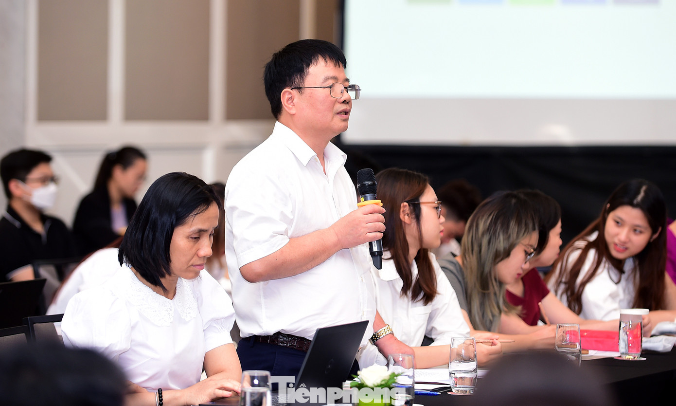 Đại biểu đóng góp ý kiến, khuyến nghị tại hội thảo. Ảnh: Xuân Tùng