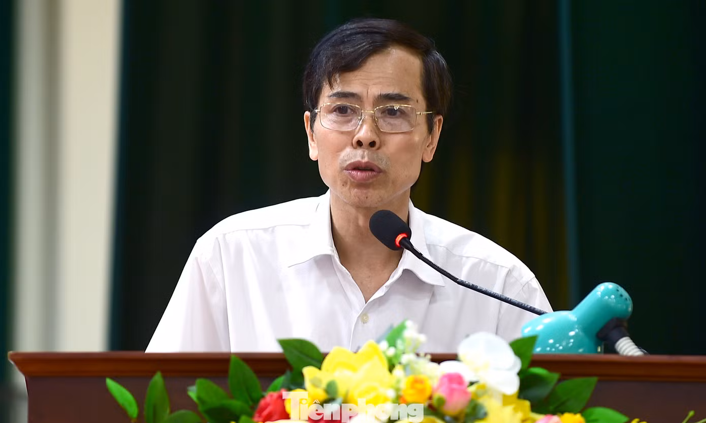 Giám đốc Trung tâm điều dưỡng thương binh Kim Bảng Nguyễn Minh Tuấn phát biểu tại chương trình. Ảnh: Xuân Tùng Giám đốc Trung tâm điều dưỡng thương binh Kim Bảng Nguyễn Minh Tuấn phát biểu tại chương trình. Ảnh: Xuân Tùng