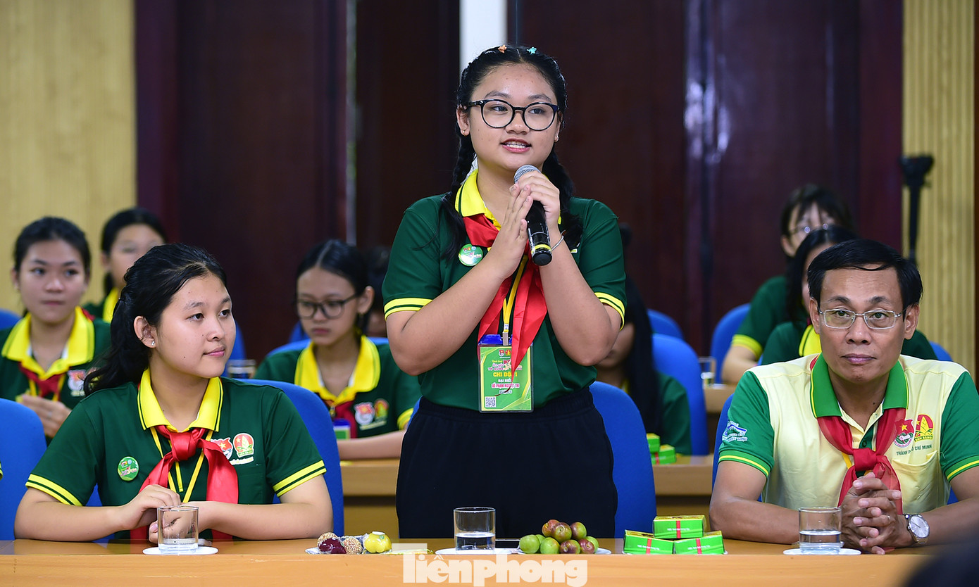 Nhiều ý kiến, đề xuất đã được các đại biểu thiếu nhi tham gia hành trình chia sẻ tại buổi gặp mặt. Ảnh: Xuân Tùng Nhiều ý kiến, đề xuất đã được các đại biểu thiếu nhi tham gia hành trình chia sẻ tại buổi gặp mặt. Ảnh: Xuân Tùng