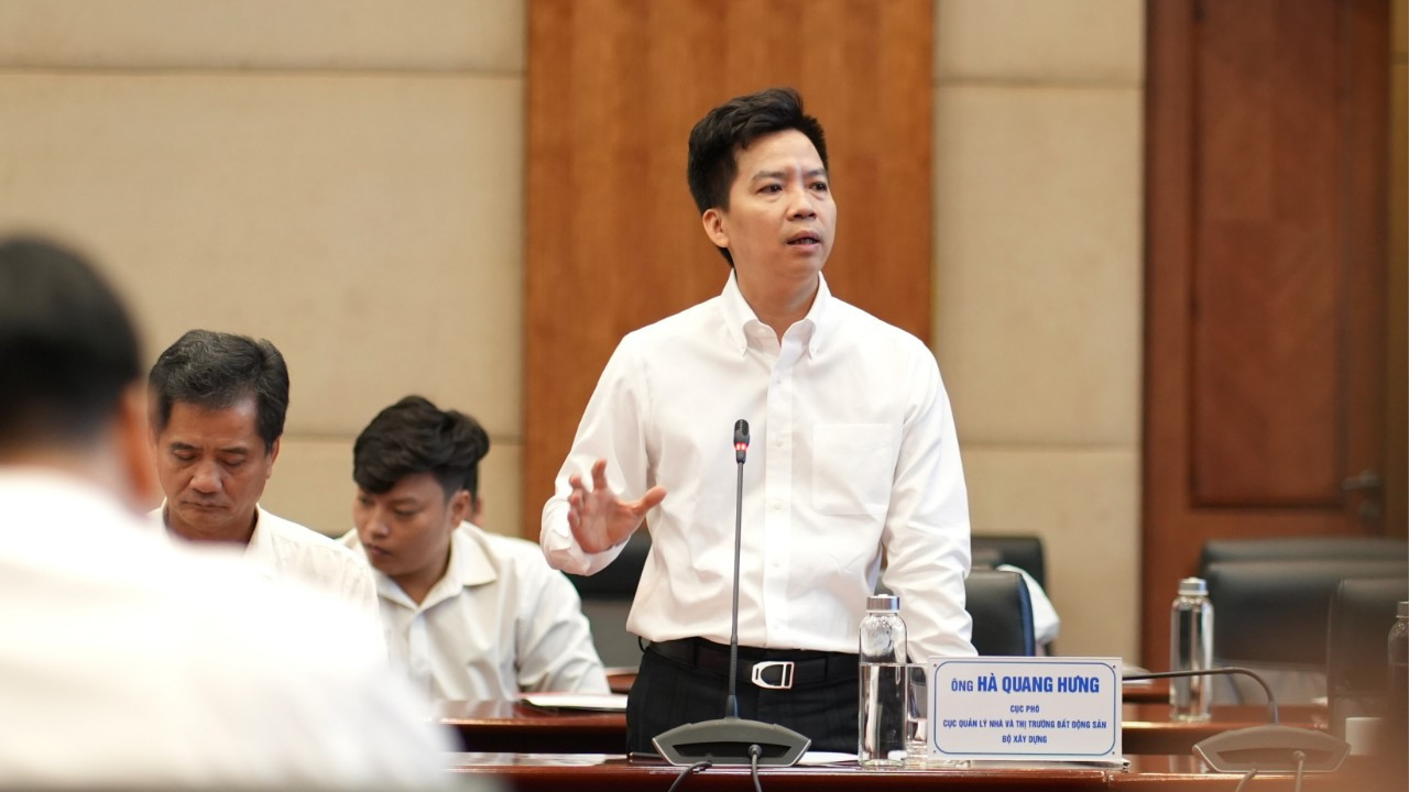 Ông Hà Quang Hưng, Cục phó Cục Quản lý nhà và Thị trường BĐS (Bộ Xây dựng)