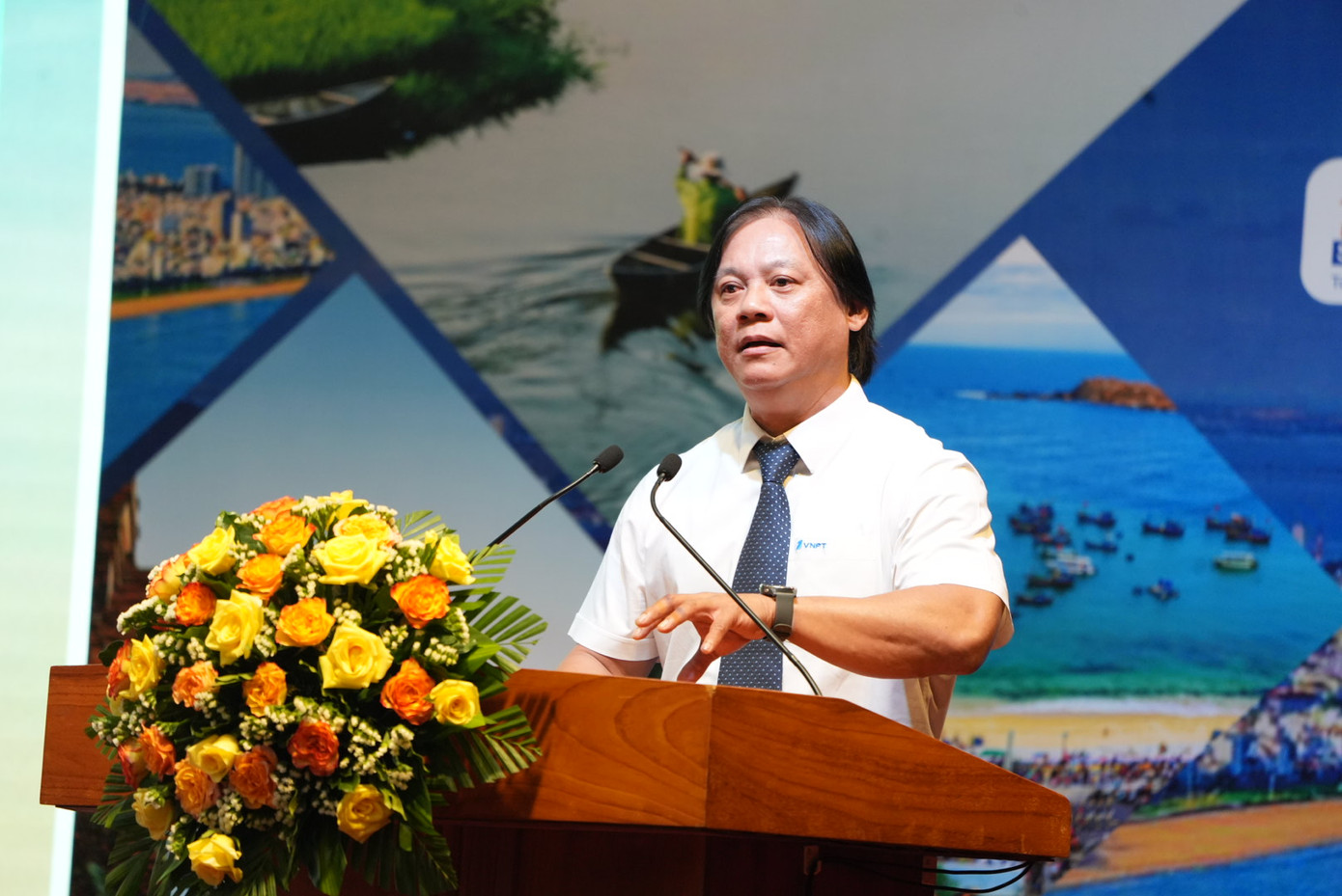 Ông Lê Xuân Sơn - Phó Tổng Giám đốc Công ty VNPT IT Ông Lê Xuân Sơn - Phó Tổng Giám đốc Công ty VNPT IT