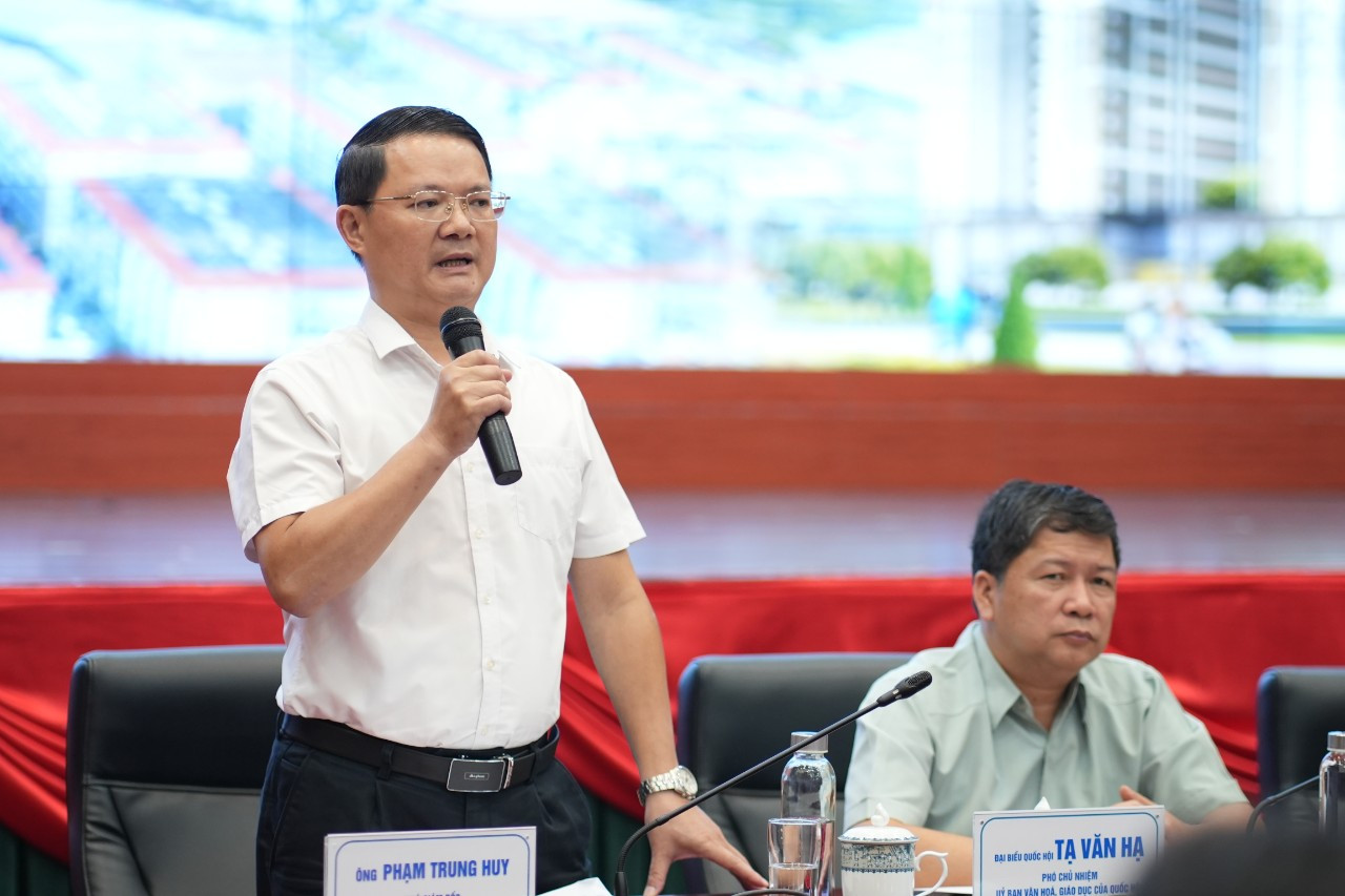 Ông Phạm Trung Huy, Phó Giám đốc Sở Xây dựng TP Hải Phòng