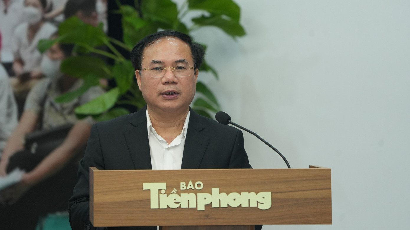 Thứ trưởng Bộ Xây dựng Nguyễn Văn Sinh Thứ trưởng Bộ Xây dựng Nguyễn Văn Sinh