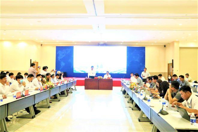 Toàn cảnh buổi họp báo Toàn cảnh buổi họp báo