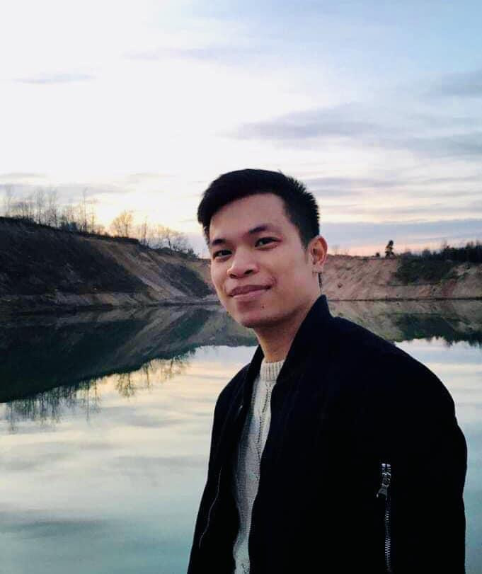 Hoàng Phi Hùng hiện là sinh viên Y khoa ở Nga Hoàng Phi Hùng hiện là sinh viên Y khoa ở Nga