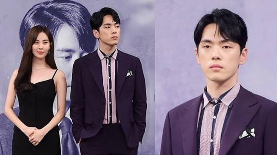 Kim Jung Hyun giữ vẻ lạnh lùng trong họp báo phim Time năm 2018 Kim Jung Hyun giữ vẻ lạnh lùng trong họp báo phim Time năm 2018