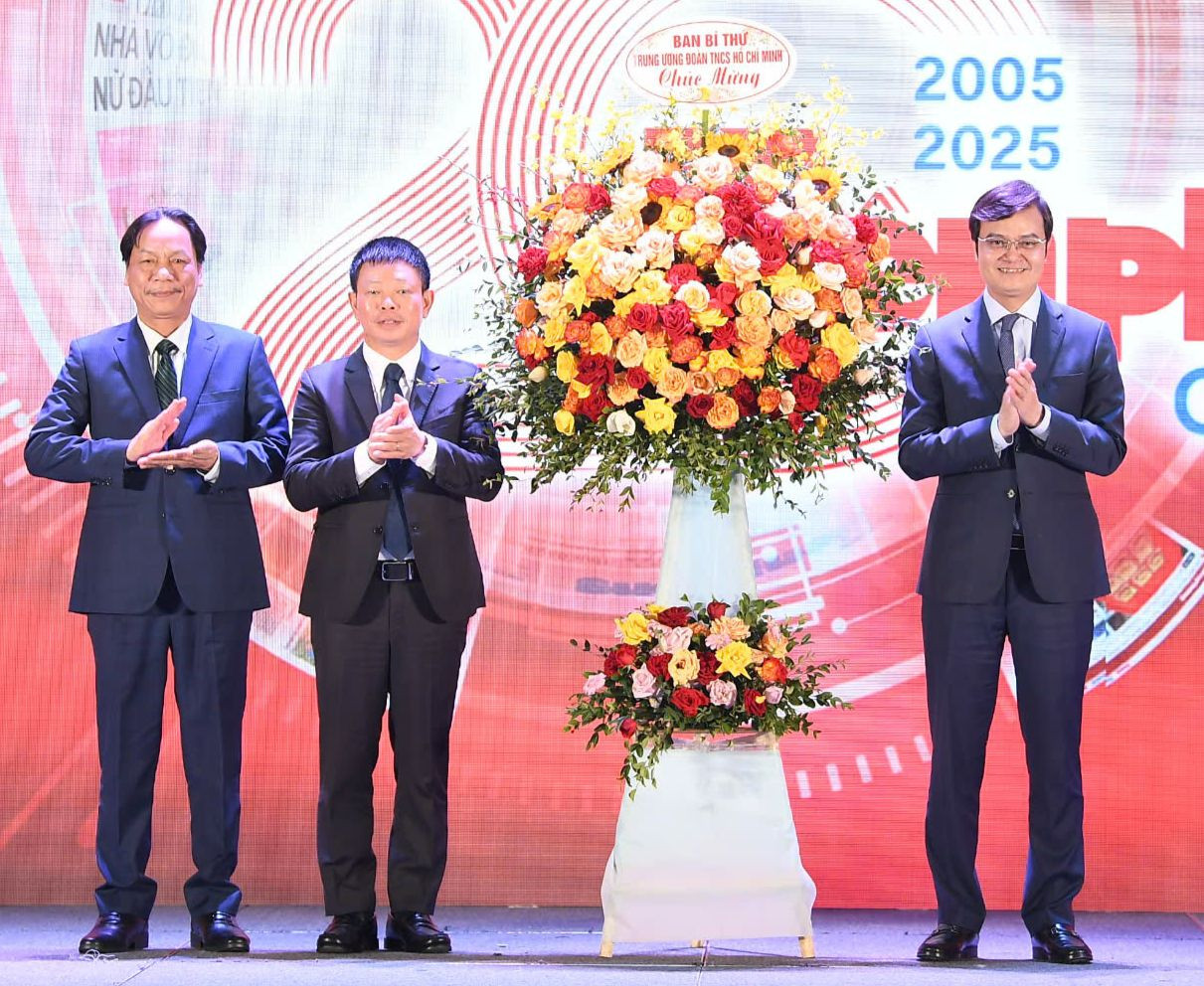 Báo điện tử Tiền Phong đón nhận Bằng khen của Thủ tướng Chính phủ ảnh 32