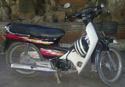 Xe máy của nạn nhân. Ảnh: T.N