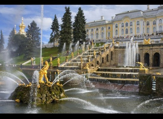 Ngỡ ngàng những tòa lâu đài đẹp nhất thế giới ảnh 5