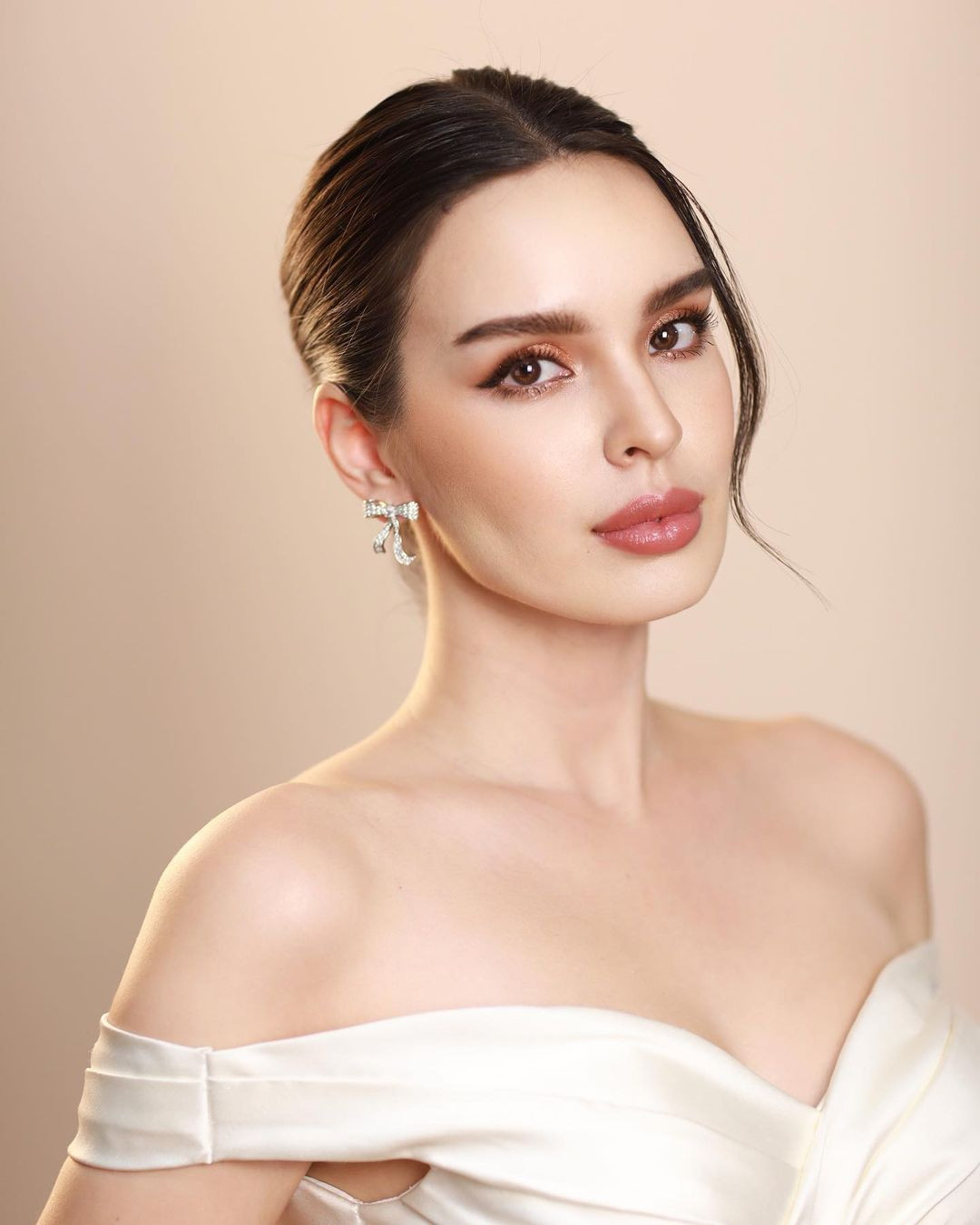 Đương kim Hoa hậu Thái Lan 2022 Manita Farmer.