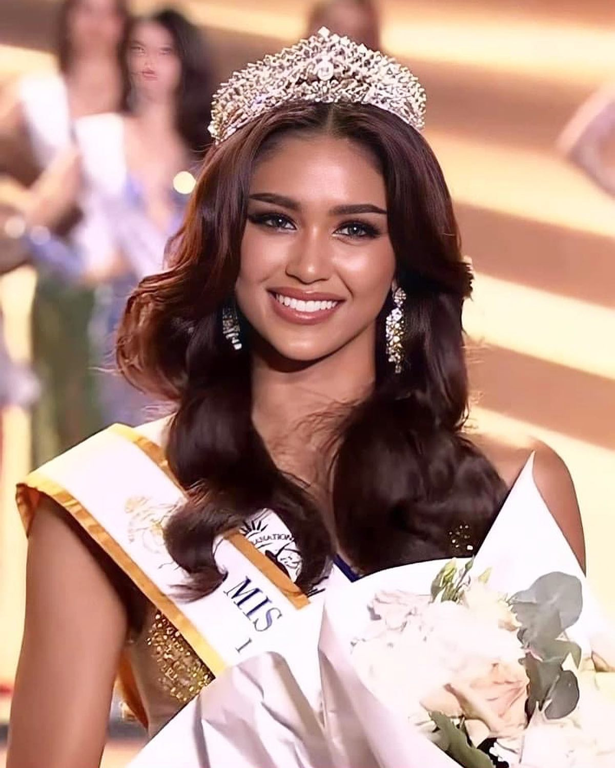 Đương kim Hoa hậu Siêu quốc gia 2022 Lalela Mswane và Á hậu 1 là người đẹp Thái Lan - Praewwanich Ruangthong cùng vào top 20 đề cử. Người đẹp Kim Duyên giành ngôi Á hậu 2 tại cuộc thi Hoa hậu Siêu quốc gia 2022, tuy nhiên cô không được đề cử vào top 20 của Globalbeauties.