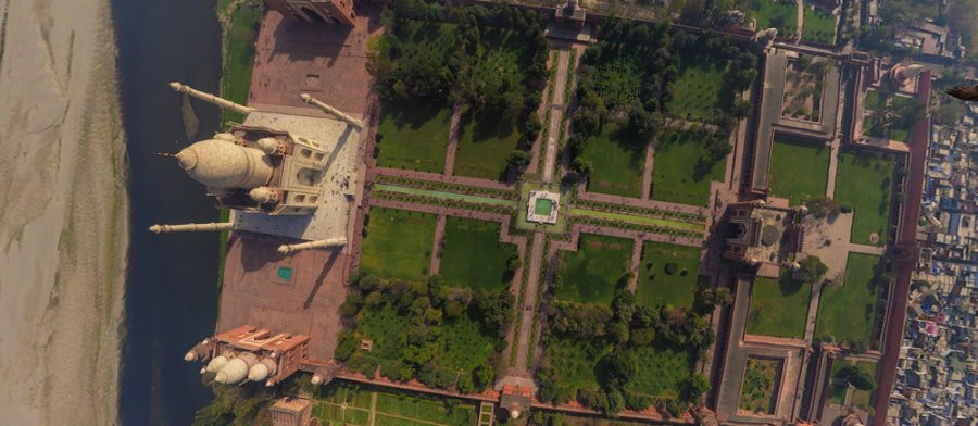 20.000 nhân công làm việc trong suốt 20 năm mới hoàn thành được công trình vĩ đại này