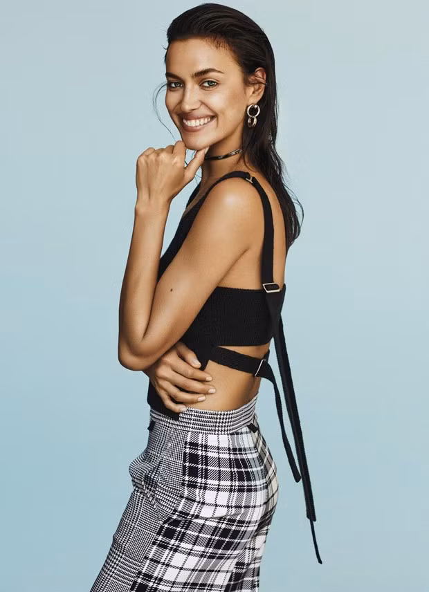 Irina Shayk thanh lịch, cuốn hút ở mọi góc nhìn ảnh 1