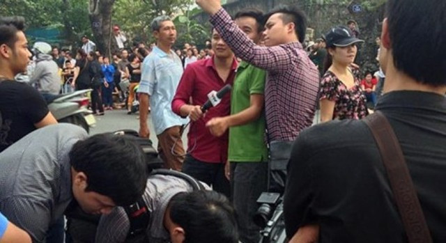 Bức ảnh phản cảm gây phẫn nộ cư dân mạng