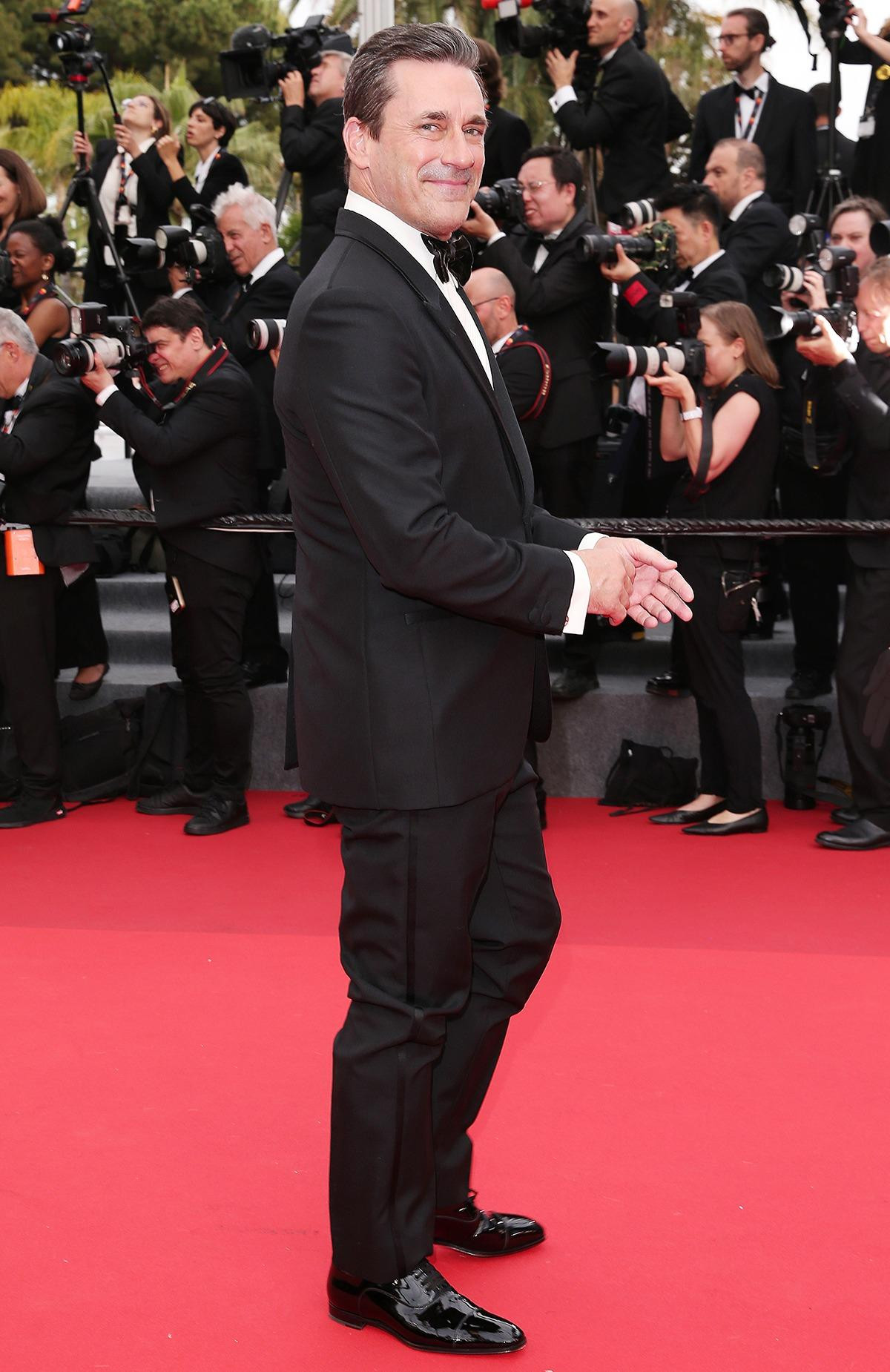 Tài tử "Quái xế Baby" Jon Hamm. Tài tử "Quái xế Baby" Jon Hamm.