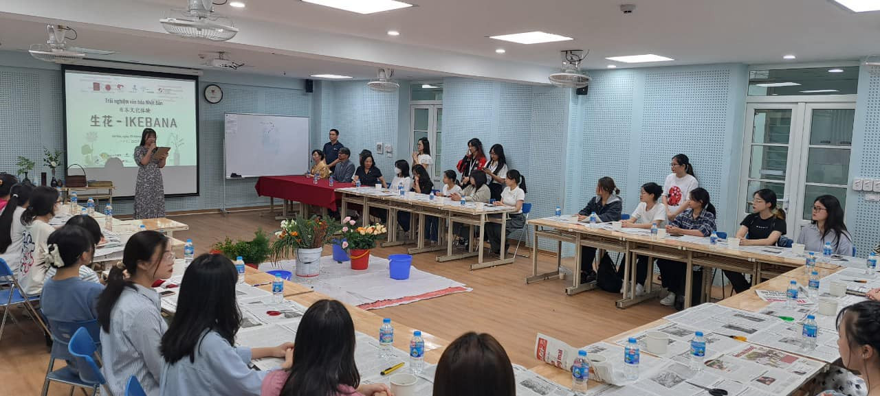 Sinh viên trải nghiệm văn hóa Nhật Sinh viên trải nghiệm văn hóa Nhật