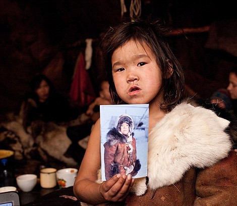 Em bé này cũng có tấm hình đầu tiên trong đời. Ảnh: Sash Leahovcenco