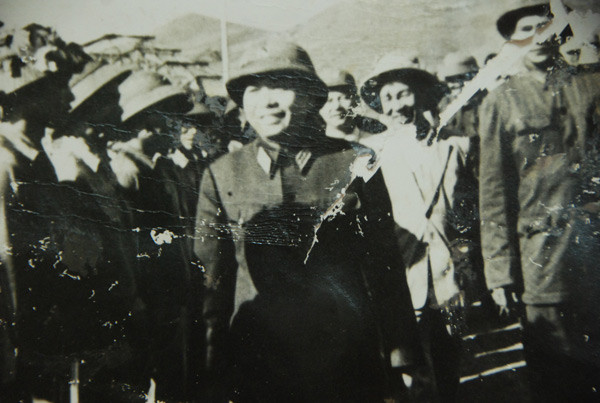 Hàm Rồng nhớ nhớ, quên quên - Kỳ I: Bảng lảng sau nhà bia di tích ảnh 4