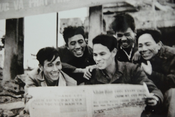 Hàm Rồng nhớ nhớ, quên quên - Kỳ I: Bảng lảng sau nhà bia di tích ảnh 6