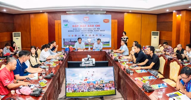Họp báo ra mắt giải bóng chày các CLB toàn quốc năm 2023 Họp báo ra mắt giải bóng chày các CLB toàn quốc năm 2023