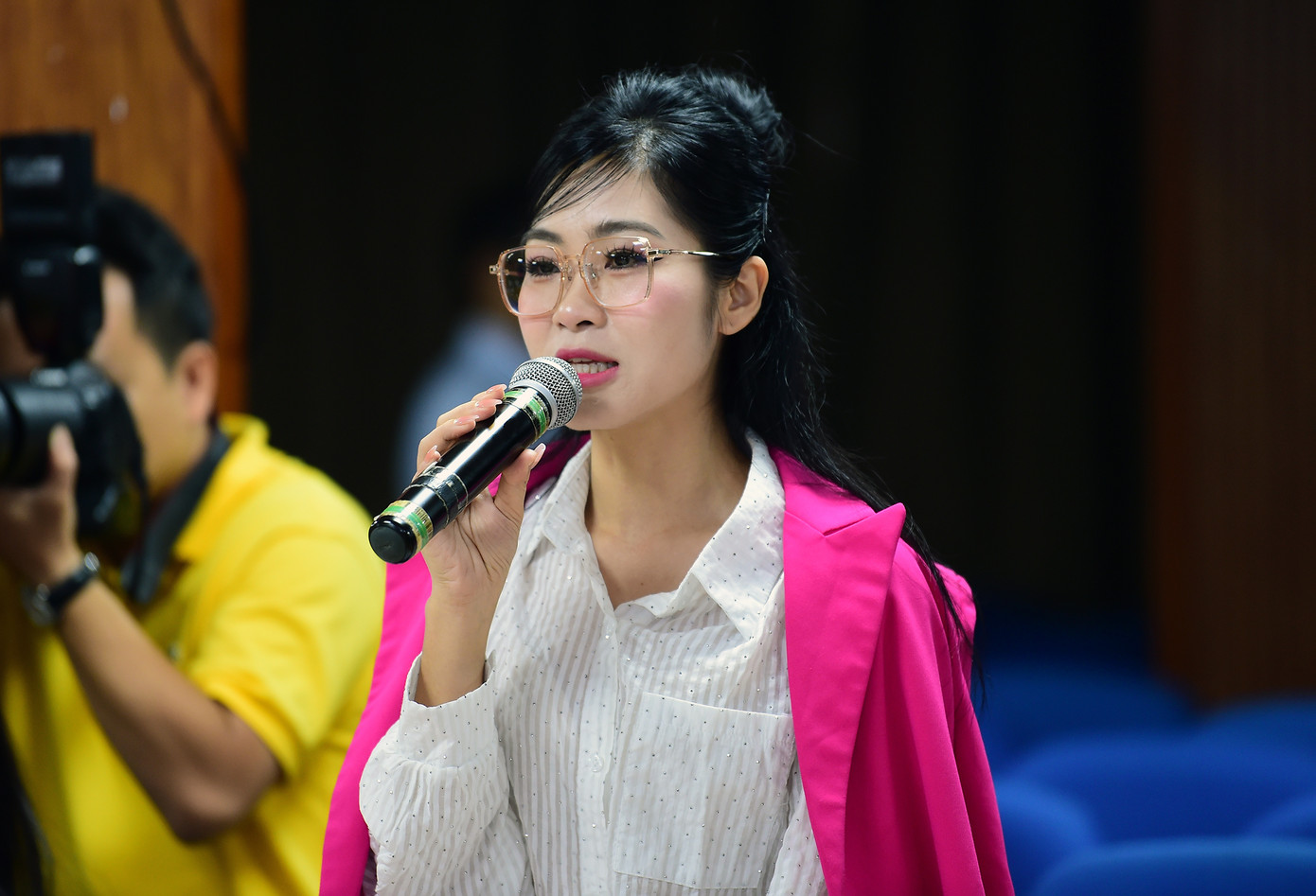 Gương "Thanh niên sống đẹp" nhiều năm chia sẻ tại chương trình. Ảnh: Xuân Tùng Gương "Thanh niên sống đẹp" nhiều năm chia sẻ tại chương trình. Ảnh: Xuân Tùng