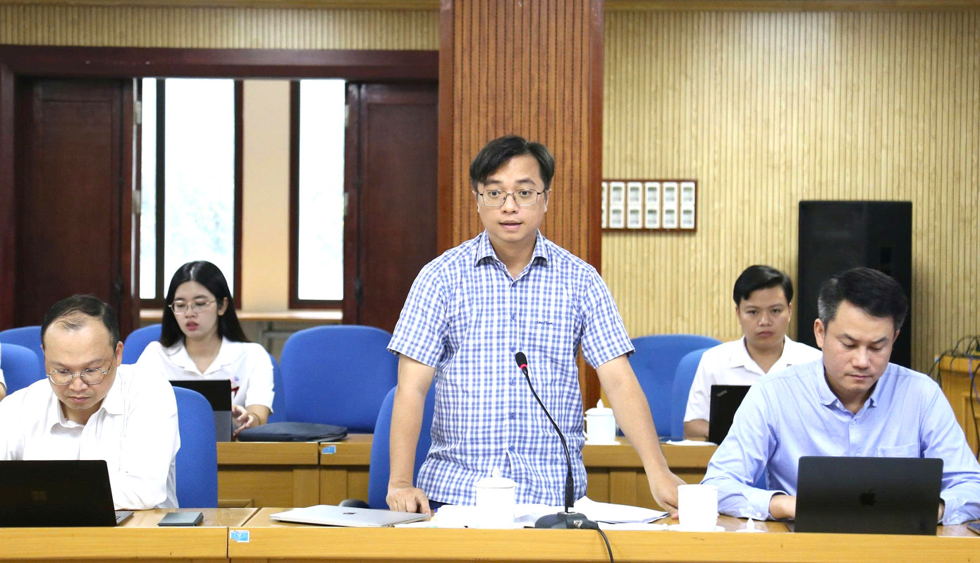 Anh Nguyễn Đức Nguyên - Phó Ban Công tác thanh thiếu nhi, Cơ quan Uỷ ban T.Ư MTTQ Việt Nam, Phó Chủ tịch Hội SVVN phát biểu tại hội nghị. Ảnh: Lâm Đăng Hải. Anh Nguyễn Đức Nguyên - Phó Ban Công tác thanh thiếu nhi, Cơ quan Uỷ ban T.Ư MTTQ Việt Nam, Phó Chủ tịch Hội SVVN phát biểu tại hội nghị. Ảnh: Lâm Đăng Hải.