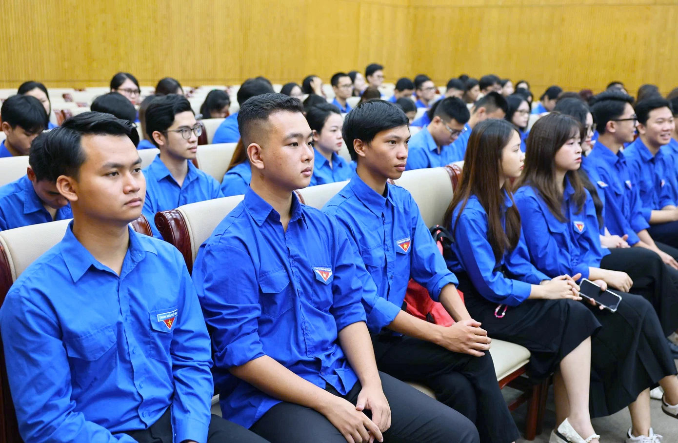 Đoàn viên, thanh niên tham dự diễn đàn. Ảnh: Đức Minh - Xuân Tùng