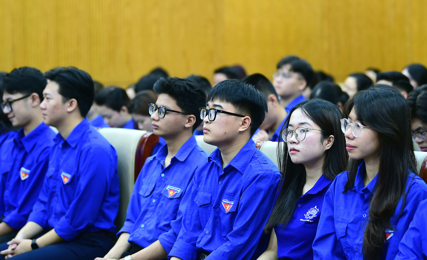 Đoàn viên, thanh niên tham dự diễn đàn. Ảnh: Đức Minh - Xuân Tùng