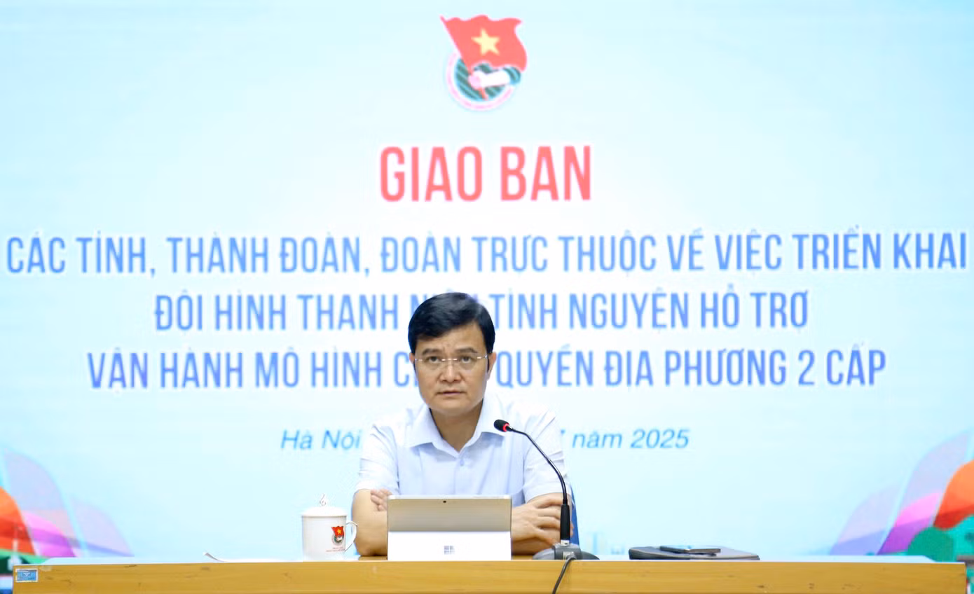 Anh Bùi Quang Huy chủ trì hội nghị. Ảnh: CTV