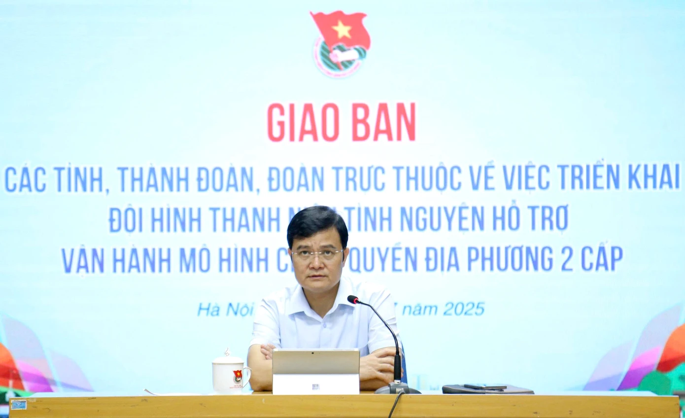 Anh Bùi Quang Huy chủ trì hội nghị. Ảnh: CTV