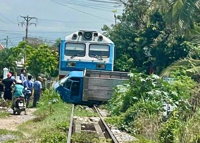 Hiện trường vụ tai nạn đường sắt Hiện trường vụ tai nạn đường sắt