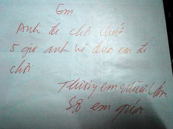 Những lời vừa yêu thương vừa khôi hài của người chồng ở tuổi xế chiều gửi cho vợ khiến chúng ta cảm nhân rằng: Tình yêu là thứ tình cảm không có giới hạn tuổi tác, không phân biệt thời gian và không gian