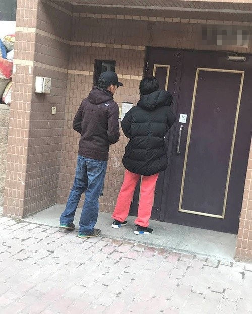 Tạ Đình Phong – Vương Phi tay trong tay giống một cặp vợ chồng già ảnh 4