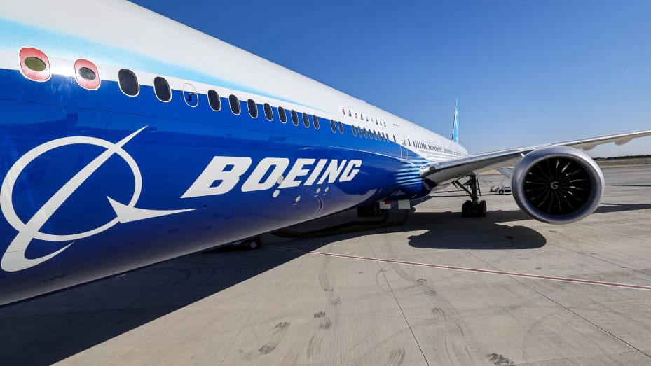 Boeing phát hiện vấn đề mới trong quy trình sản xuất. Boeing phát hiện vấn đề mới trong quy trình sản xuất.
