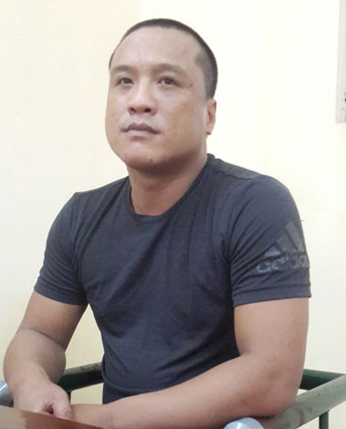 Gã 'thám tử' chuyên rình quý bà vào nhà nghỉ với trai trẻ ảnh 1