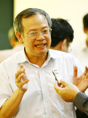 Ông Đinh Xuân Thảo. Ảnh: Hồng Vĩnh. Ông Đinh Xuân Thảo Ảnh: Hồng Vĩnh