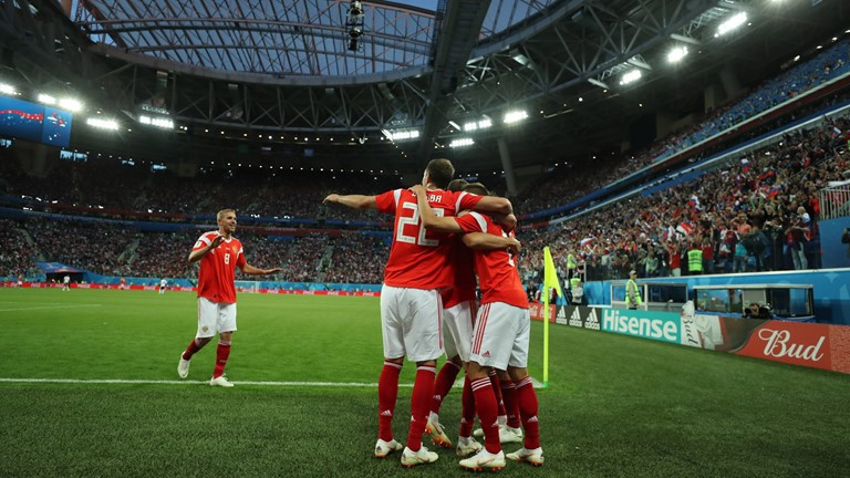 Salah không thể cứu Ai Cập khỏi thất bại trước 'Gấu Nga' ảnh 22