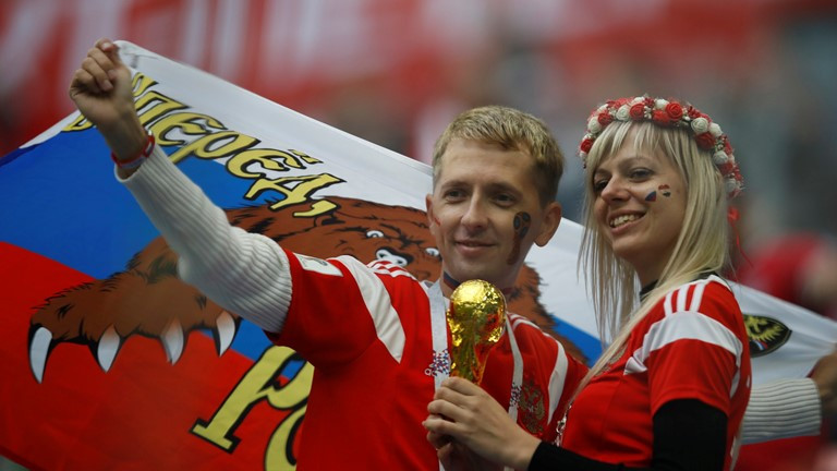 Salah không thể cứu Ai Cập khỏi thất bại trước 'Gấu Nga' ảnh 12