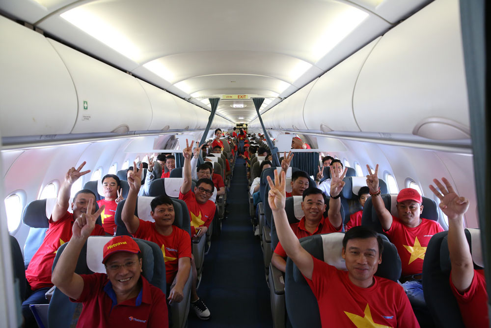 Việt Nam 'bắn hạ' Philippines ngay trên đất khách ảnh 13