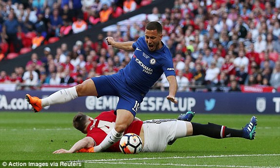 Thắng sát nút M.U, Chelsea vô địch FA Cup ảnh 10
