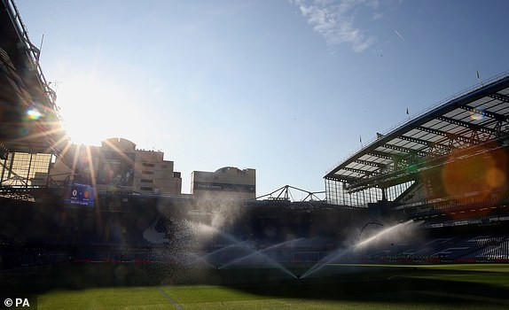 M.U đánh rơi chiến thắng trước Chelsea ở phút bù giờ ảnh 2