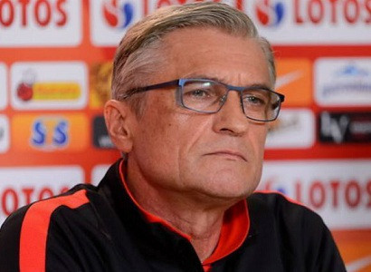 HLV Ba Lan: 'Làm tung lưới là các bàn thắng chứ không phải số %' ảnh 1