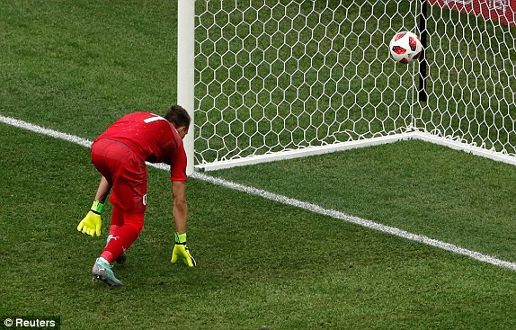 Pháp loại Uruguay, tiến vào bán kết World Cup 2018 ảnh 36